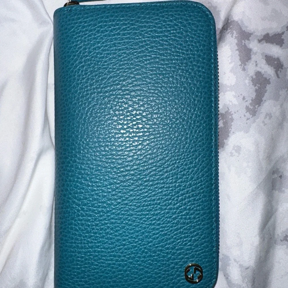 Gucci Zippy Leather wallet blue